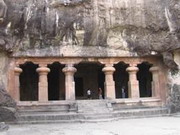 пещерные храмы